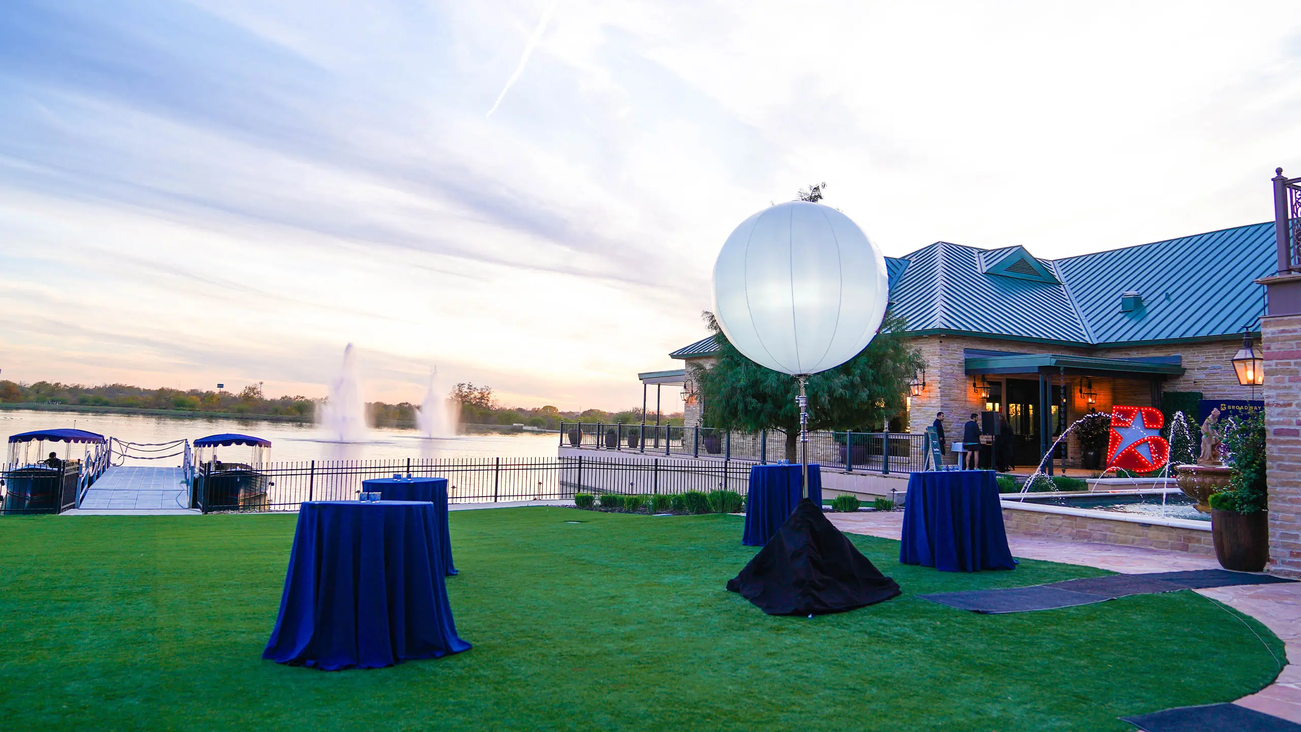 Decorated event on Lawn at Red Berry Estate